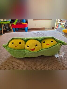 Genuine Original Authentic Disney Store Toy Story 3 Peas-in-a-Pod Plush Toy